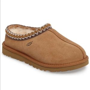 NWT! SOLD OUT ONLINE Authentic UGG Tasman Slippers